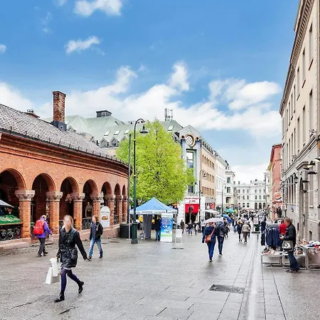 Fantastic Location By S & Karl Johan